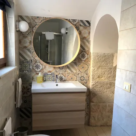 The Arch In The Park Centro Storico LʼAquila